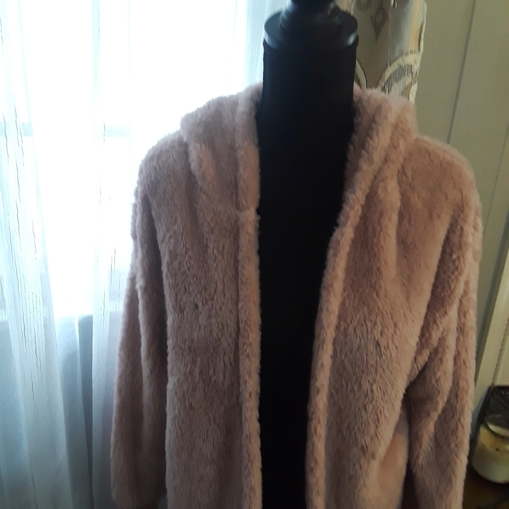 🎄🧦COLD CRUSH FUZZY JACKET🎄🧦